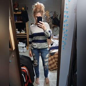 🎈7 For All Mankind🎈BUY GET 1 FREE🎈The Slim Cigarette Distressed Jeans Sz 28